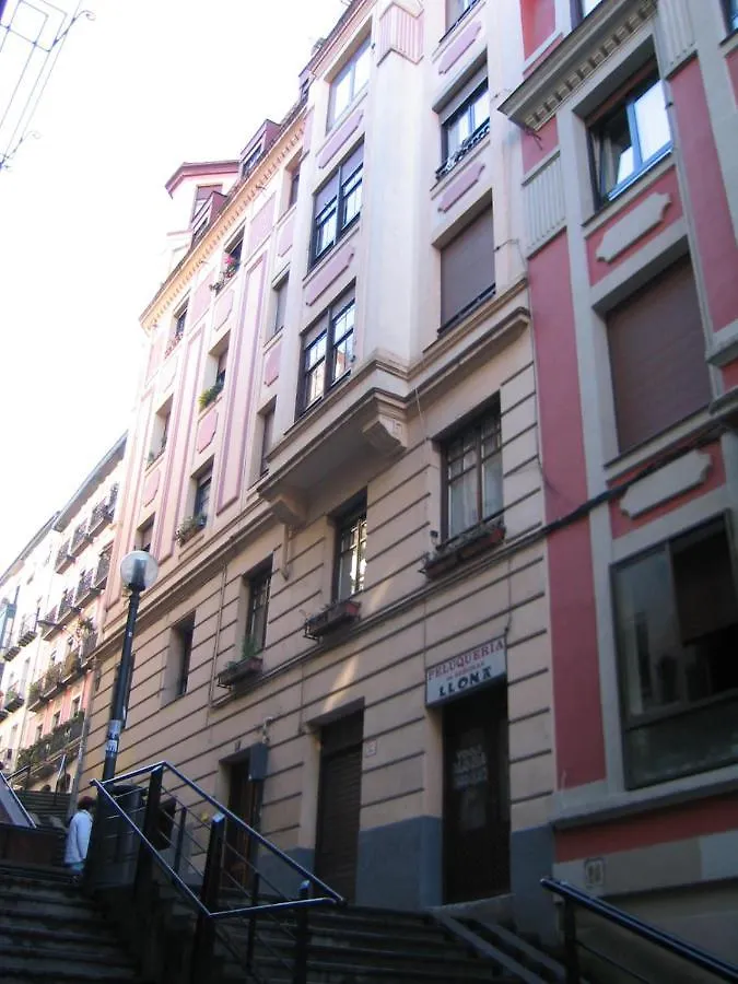 Ferienwohnung Alojamiento En Torre Solokoetxe License Lbi227 Bilbao Privatunterkunft